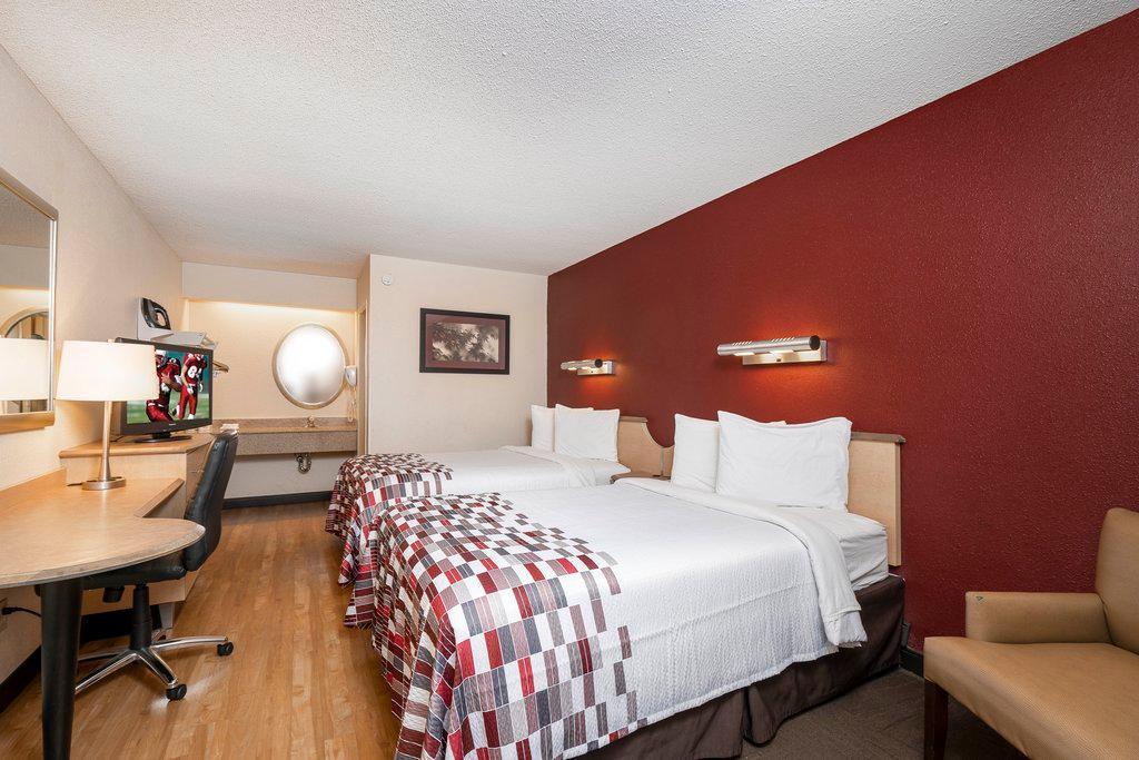 Red Roof Inn Cleveland - Independence Eksteriør billede