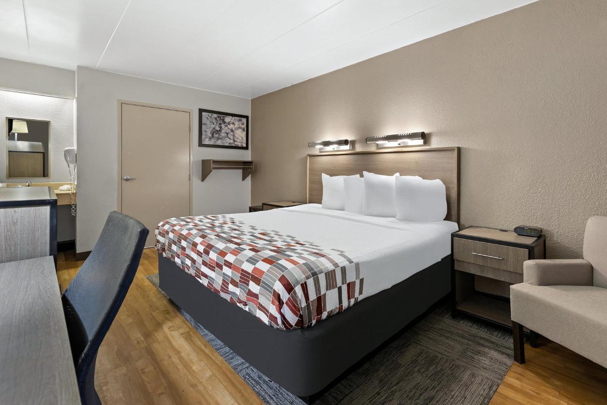 Red Roof Inn Cleveland - Independence Eksteriør billede
